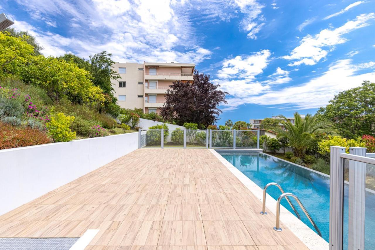 Au Soleil De * Nizza